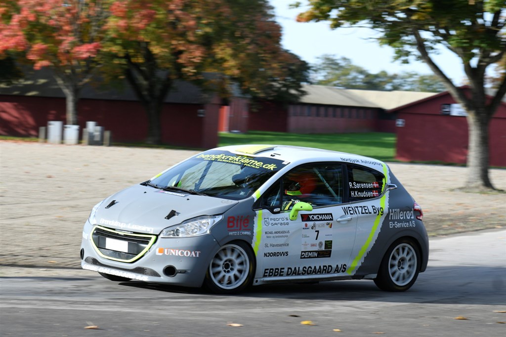 Efter søndagens rallysprint er Rasmus Sørensen klar til sammen med Heidi Knudsen at køre efter et tredje mesterskab i træk.